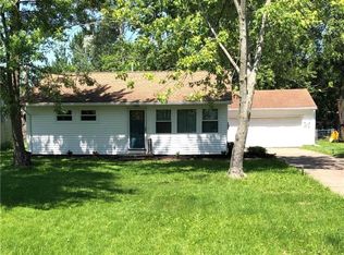 508 Vermont Rd, Elyria, OH 44035