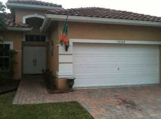 16568 NW 15th St, Pembroke Pines, FL 33028