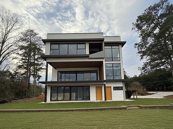 4th image of 3085 Lake Jodeco Rd