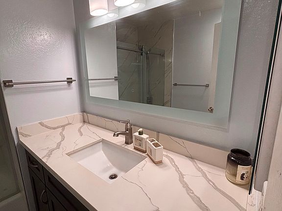 3rd image of 2461 Corriea Way