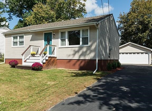 2nd image of 37 Heidt Ave