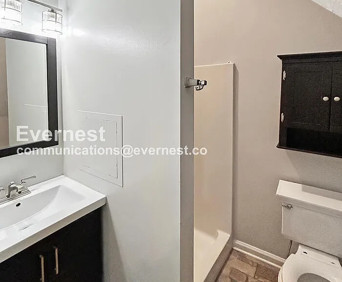 110 Beechbrook Ct — Photo 11