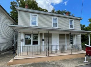 318 Auburn St #1, Martinsburg, WV 25401