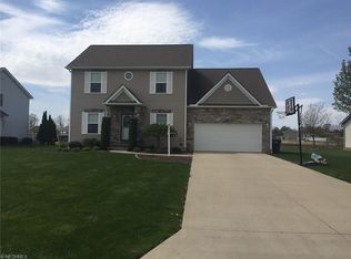10240 Midway Dr, New Middletown, OH 44442