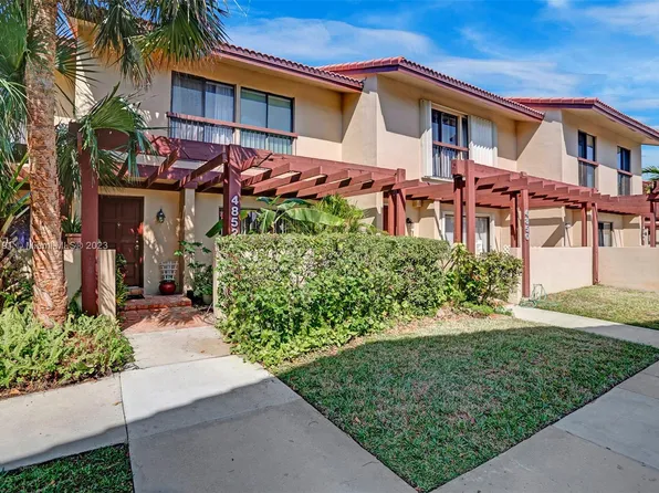 4852 Sheridan St #7, Hollywood, FL 33021