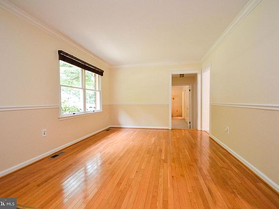 2nd image of 5507 Weywood Dr