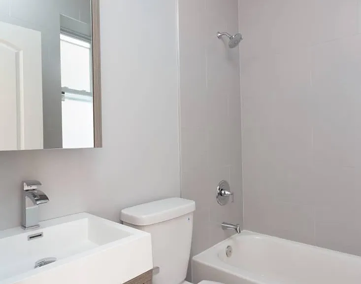 2321 W Fullerton Ave #2 — Photo 10