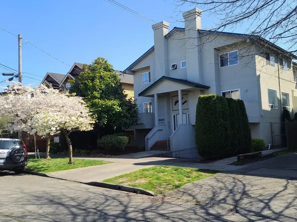 1545 NW 53rd St APT 4, Seattle, WA 98107