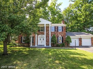 30 Butternut Way, Sterling, VA 20164