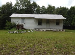2908 Sammie Hearndon Rd, Moss Point, MS 39562