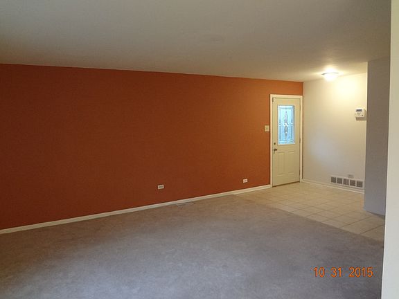 5th image of 3 Illinois Ct