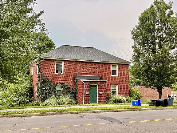 3rd image of 617 N Nanticoke Ave