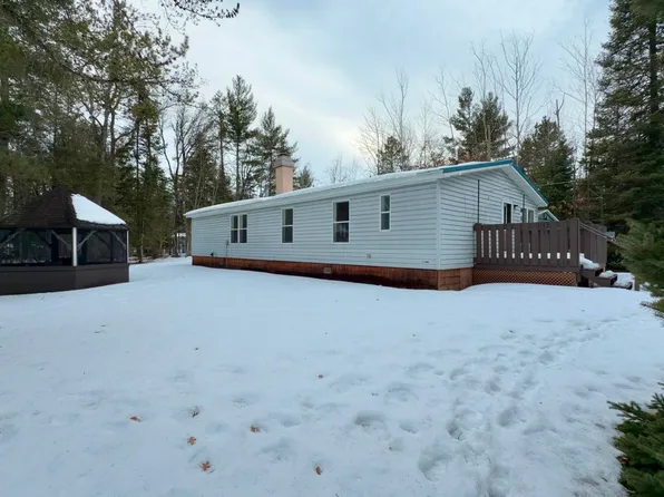 N11956 Jungle Jim Ln, Silver Cliff, WI 54104