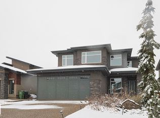 1116 Hainstock Grn SW, Edmonton, AB T6W2T8