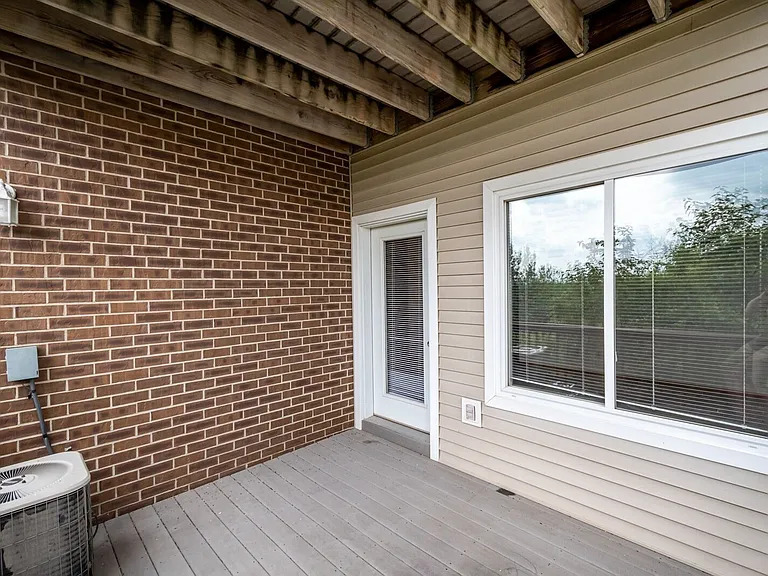 30 Redtail Bnd #1-12 — Photo 15