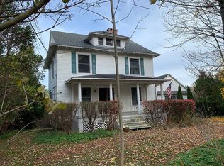 2972 E Lake Rd, Skaneateles, NY 13152
