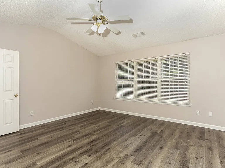 340 Parkway Rd #340 — Photo 11