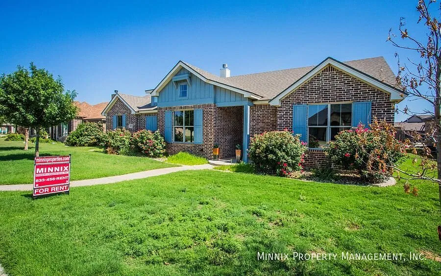 4 Bedroom/ 3 bath for Rent in Lubbock | 3505 133rd St. | Pet Friendly — Photo 2
