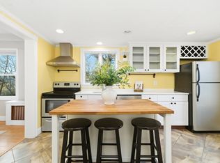 49 Spruce St, Winchester, MA 01890