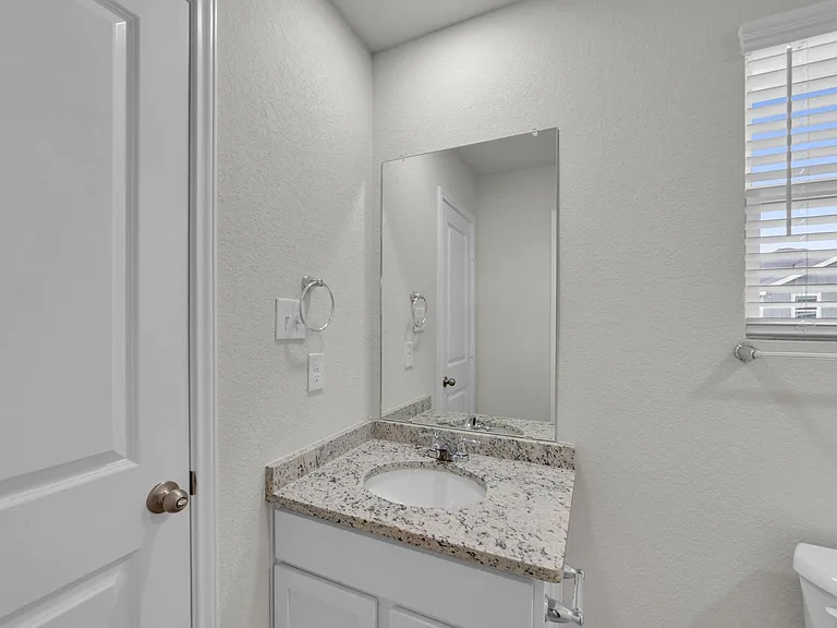 7356 Misty Ridge Dr — Photo 16