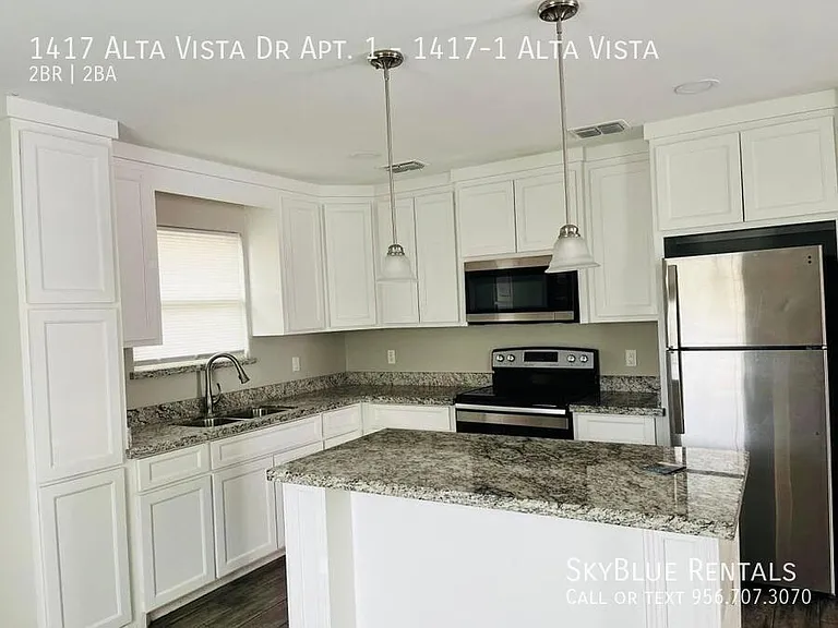 1417 Alta Vista Dr #1 — Photo 9