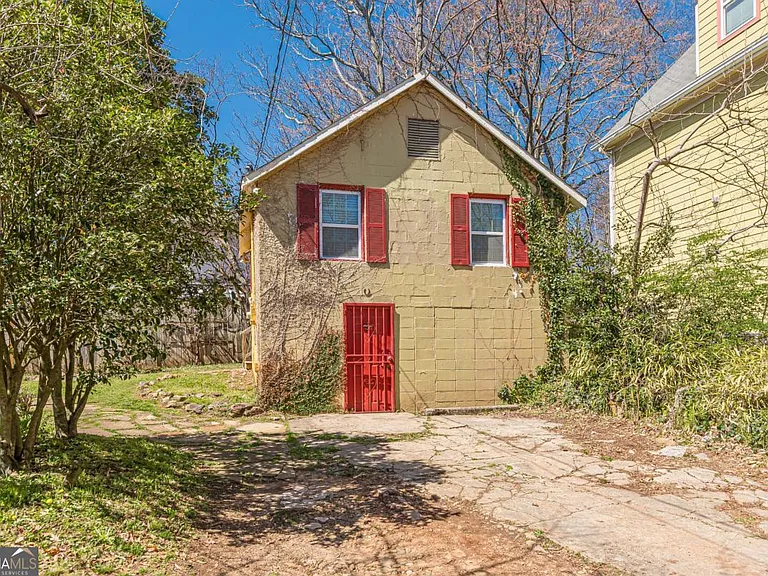 1118 Glenwood Ave SE — Photo 91