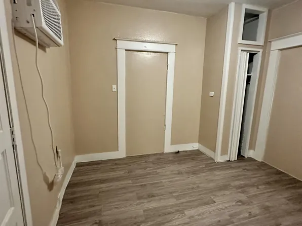 314 N Nueces #B, San Antonio, TX 78207