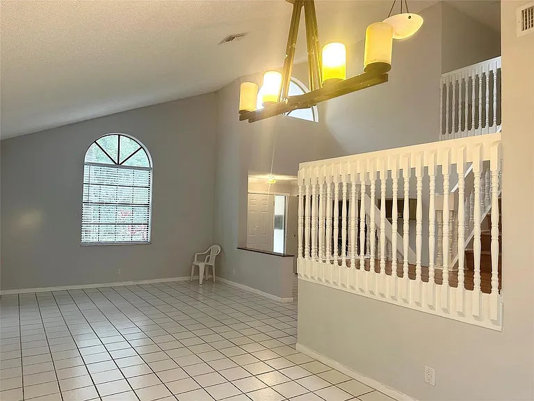10461 NW 12th Ct — Photo 10