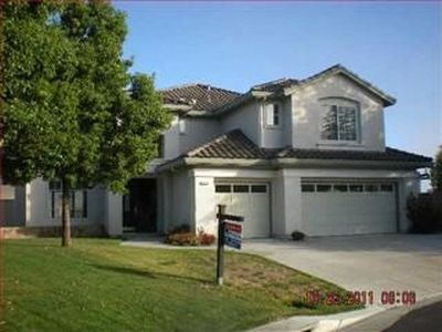 27240 Cortina Way, Salinas, CA, 93908