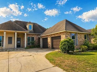 383 Crossing North St, Thibodaux, LA 70301