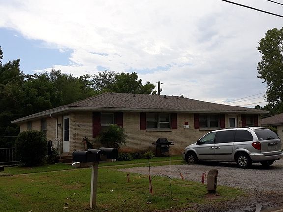 3rd image of 1522-1526 Paradise Hill Rd