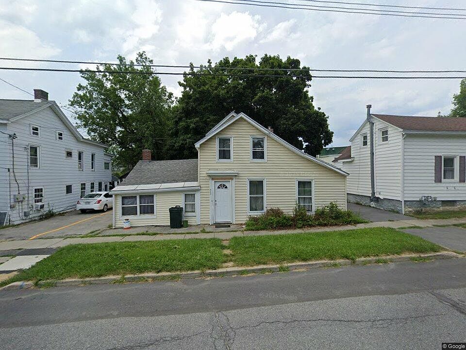1st image of 303 W Clinton St