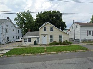 303 W Clinton St, Johnstown, NY 12095
