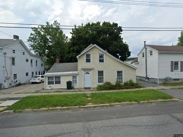 303 W Clinton St