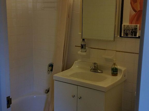 5th image of 248 E 3rd St APT 3A