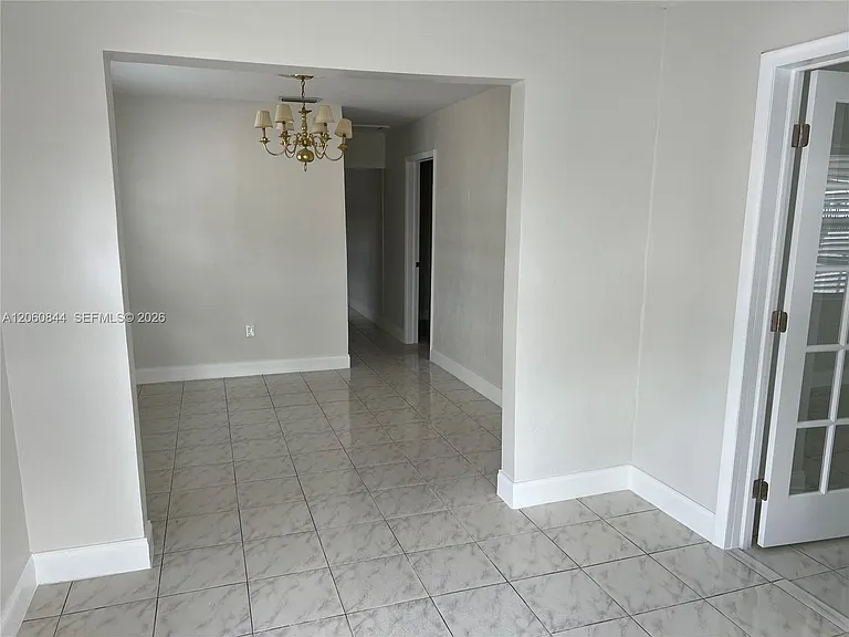 421 NW 57th Ct — Photo 7