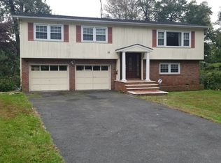 28 Locust St, Spring Valley, NY 10977