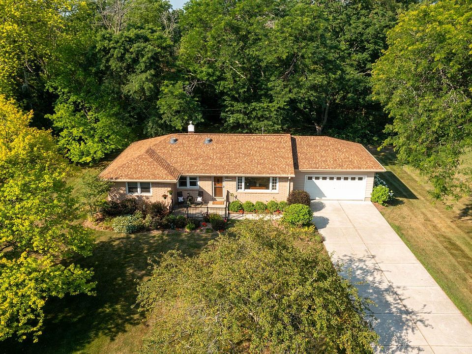 1st image of 12715 W Nicolet Dr