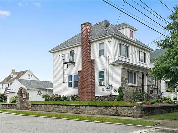 2nd image of 42 Brightridge Ave