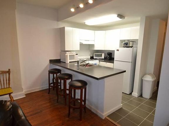 Newly Renovated Kitchen