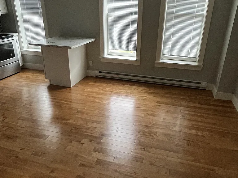 280 W 17th St #25 — Photo 3