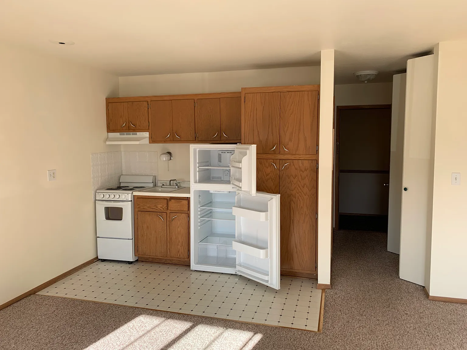 820 Reed Ave — Photo 4