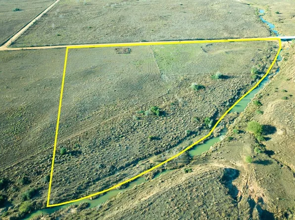 Wolchik Rd, Sealy, TX 77474