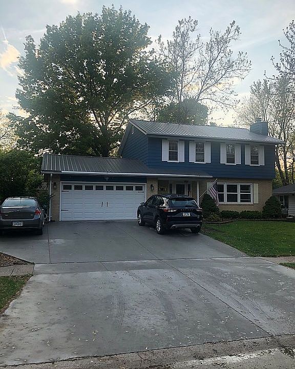 1st image of 4410 62nd St