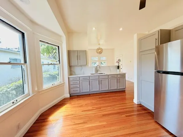 21 E Arrellaga St #A, Santa Barbara, CA 93101