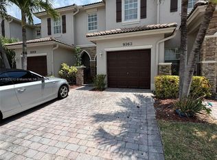 9363 SW 219th St, Cutler Bay, FL 33190