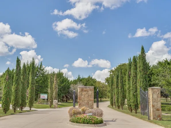 12 Terrace Ln, Cedar Hill, TX 75104