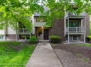 500 Woodingham Dr APT 18, East Lansing, MI 48823