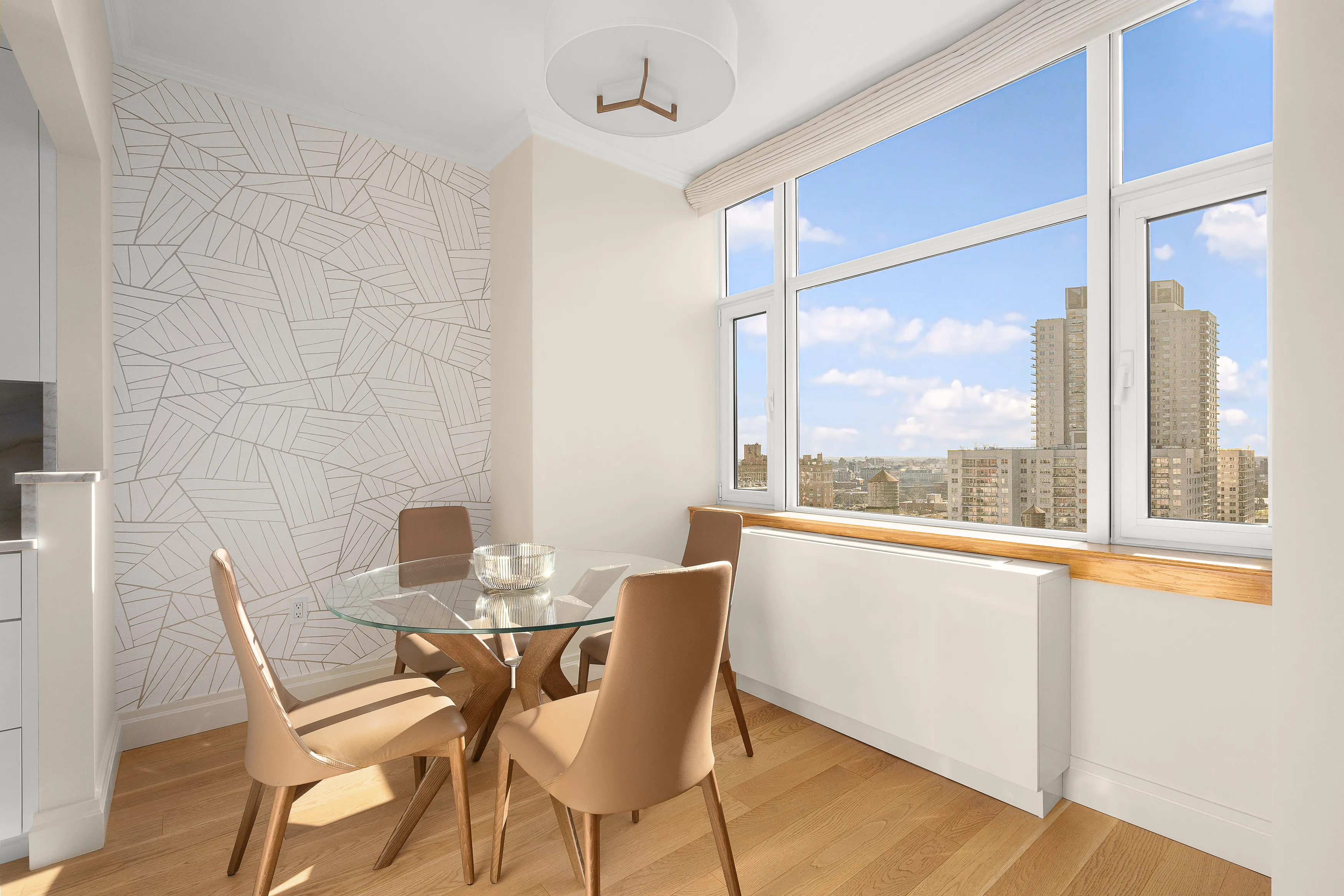 茶 LE st Leasing Launches for Stella LES at 251 East 2nd Street in