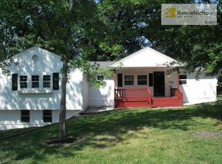 6412 Inderweissen Rd, Blue Springs, MO 64014